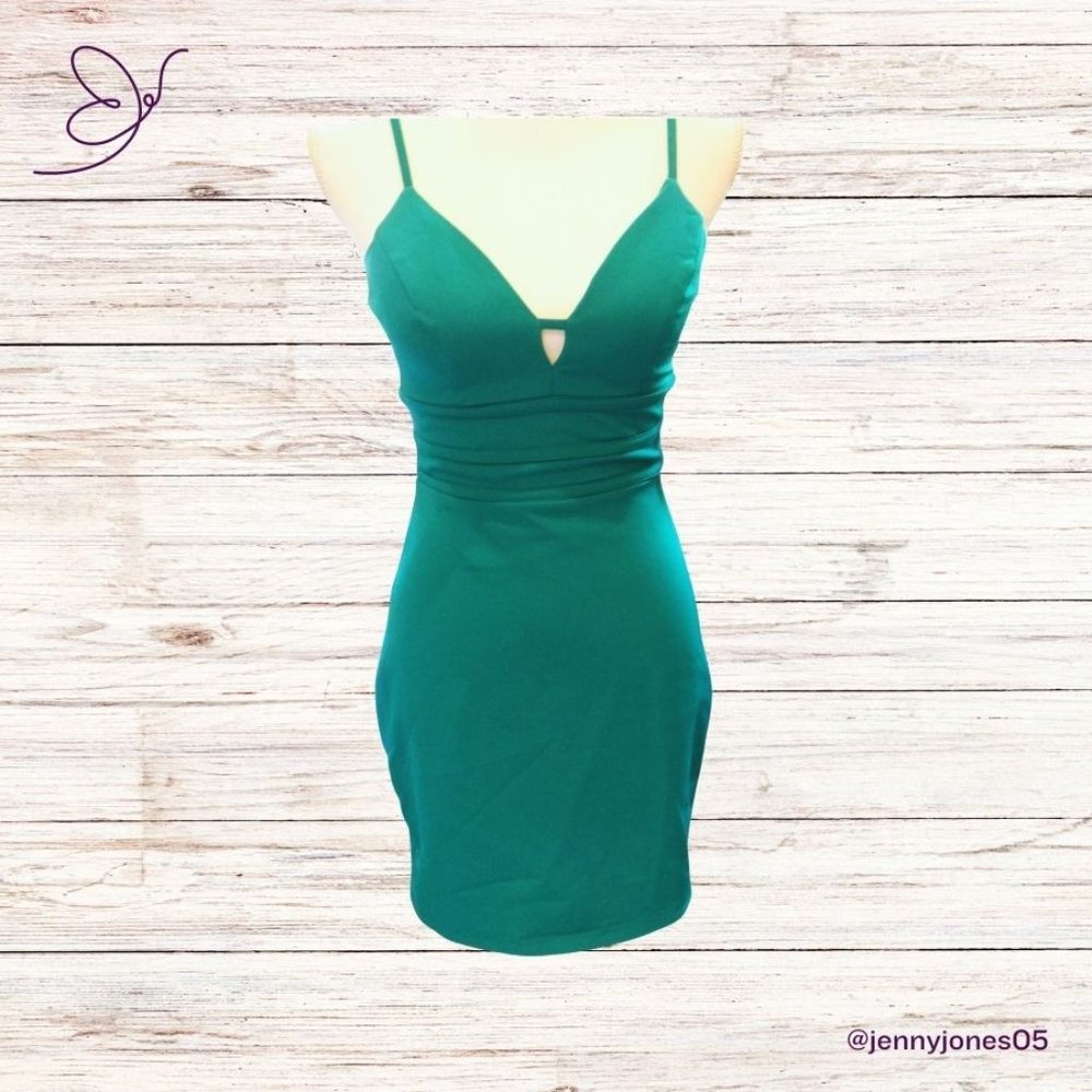 Juniors' Jade Green City Studio Slim Social Dress NWT Size 3